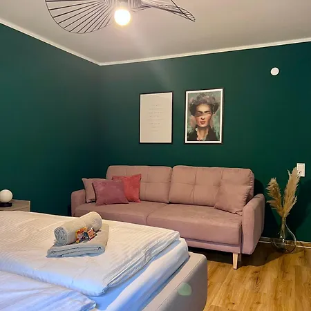 Le Vacation Haus Am See, Terrasse, Garten, Netflix, Free-tv * Markranstaedt
