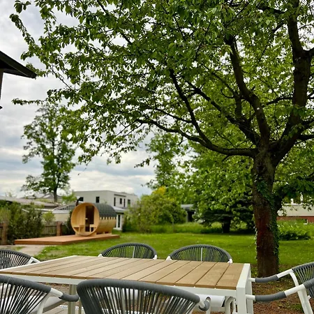 Le Vacation Haus Am See, Sauna, Terrasse, Garten, Netflix, Free-tv アパート *