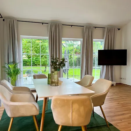 Le Vacation Haus Am See, Sauna, Terrasse, Garten, Netflix, Free-tv *