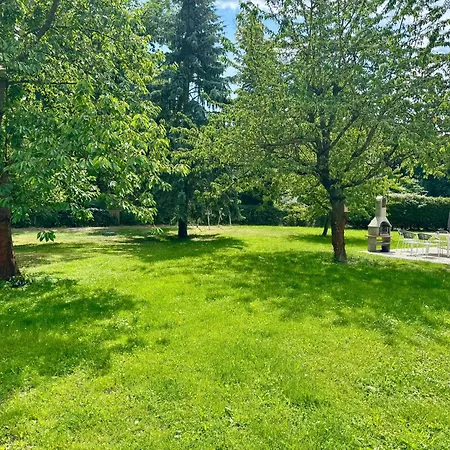Le Vacation Haus Am See, Terrasse, Garten, Netflix, Free-tv Apartment