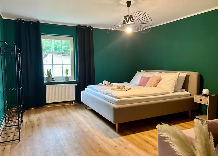 아파트 Le Vacation Haus Am See, Sauna, Terrasse, Garten, Netflix, Free-tv