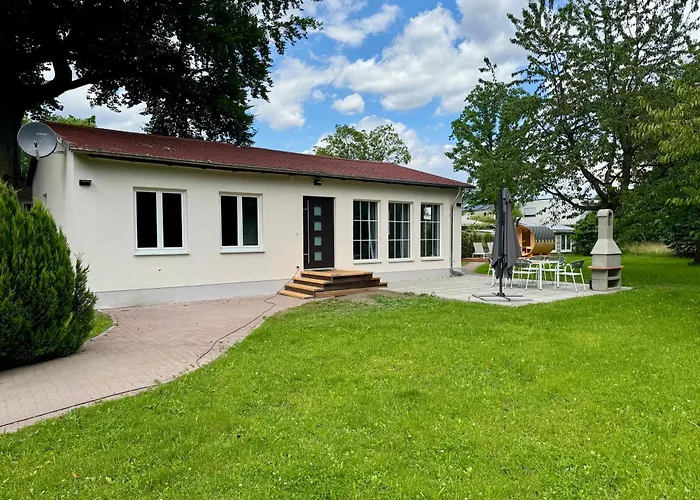 Le Vacation Haus Am See, Sauna, Terrasse, Garten, Netflix, Free-tv